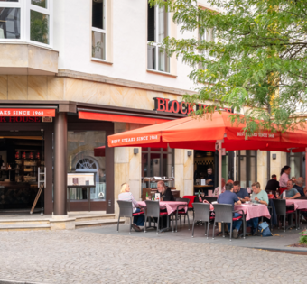 BLOCK HOUSE Bielefeld Außenbereich des BLOCK HOUSE Restaurants in Bielefeld