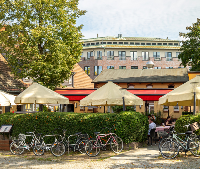 BLOCK HOUSE Berlin Zehlendorf Aussenansicht des BLOCK HOUSE Restaurants Zehlendorf in Berlin.
