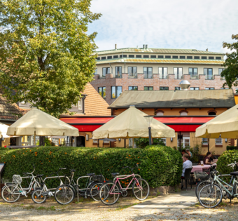 BLOCK HOUSE Berlin Zehlendorf Aussenansicht des BLOCK HOUSE Restaurants Zehlendorf in Berlin.